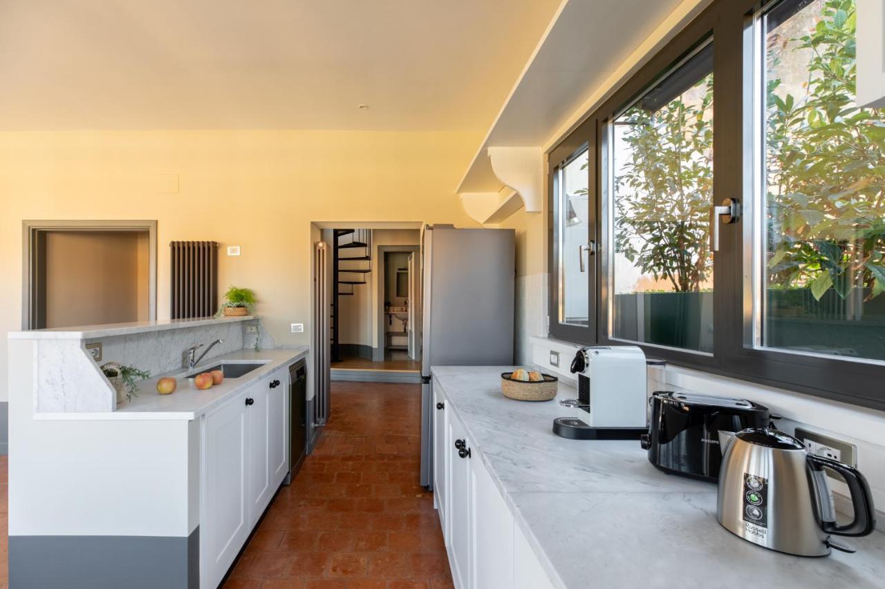 Apartmán Iflat Magical Flat By The Tiber Řím Exteriér fotografie