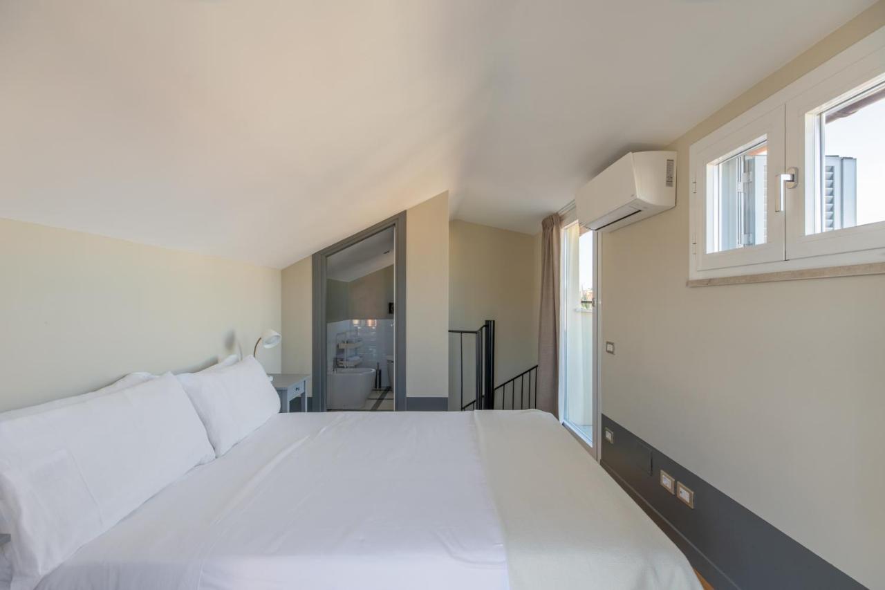 Apartmán Iflat Magical Flat By The Tiber Řím Exteriér fotografie